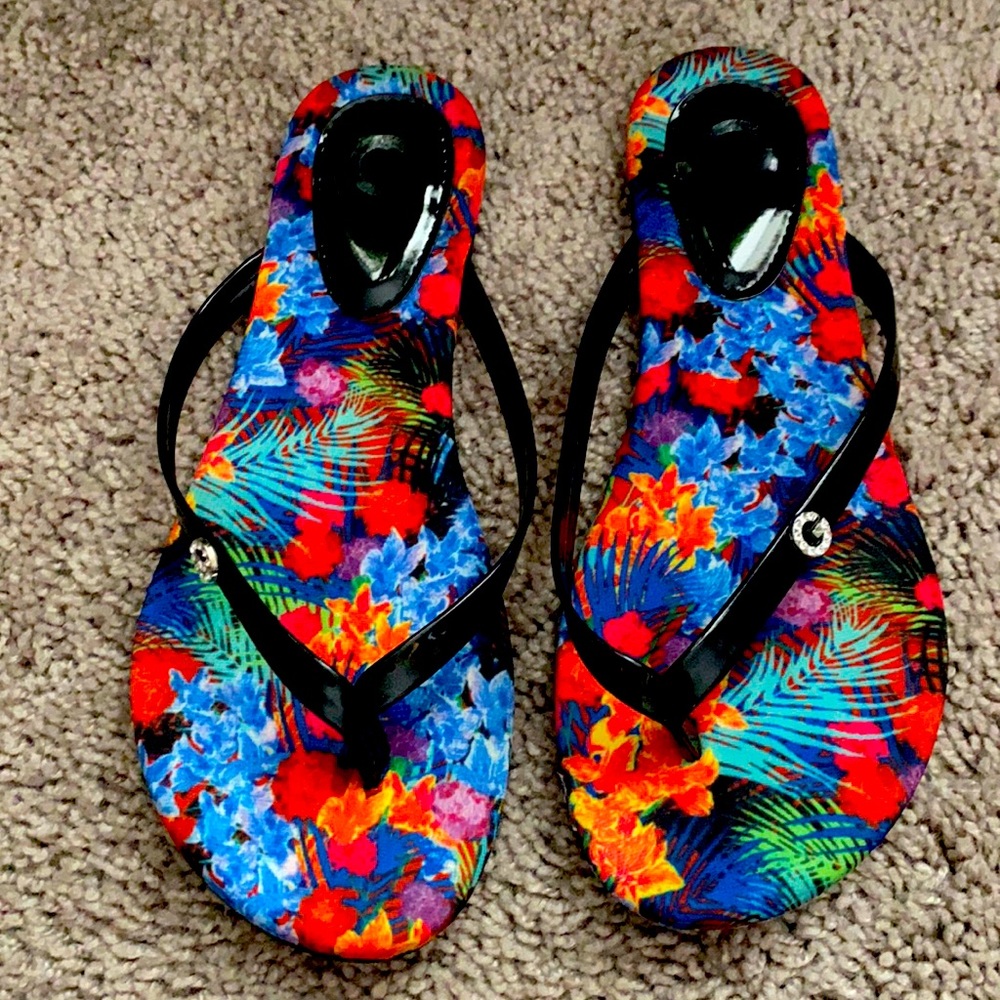 Guess flip flops
